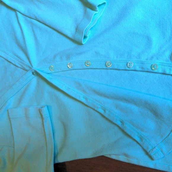 Moda International (from Victoria's Secret) light green cardigan - Picture 3 of 3